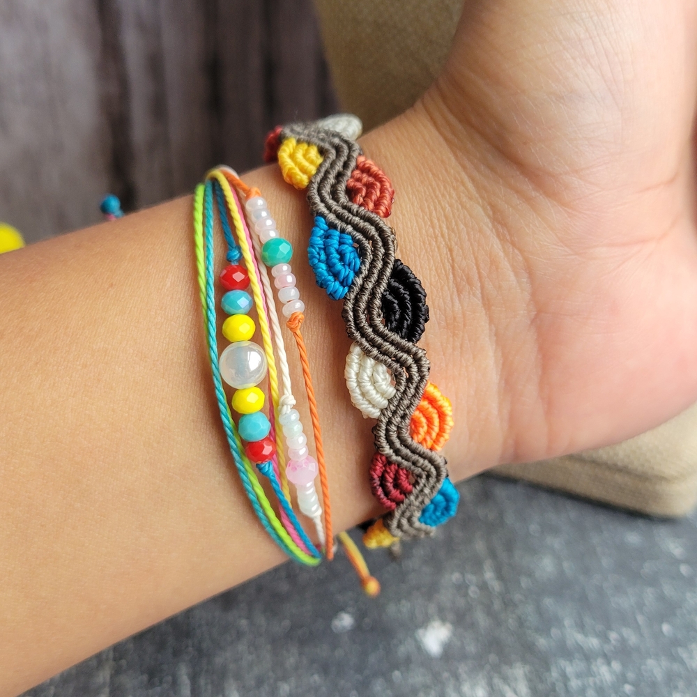 Earth Art Hand Crafted Artisan Multicolor Bracelet - Picture 2 of 6